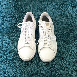 adidas stan smith like sneakers